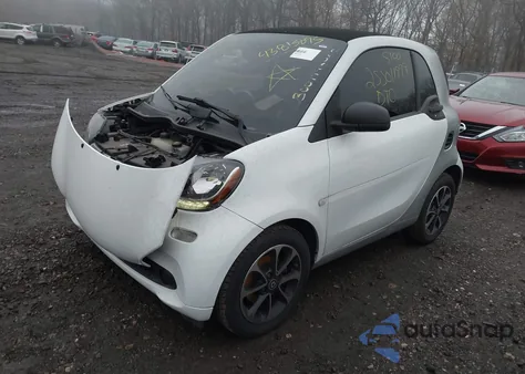 2017 Smart Fortwo Pure from USA, damaged, VIN WMEFJ5DAXHK168690